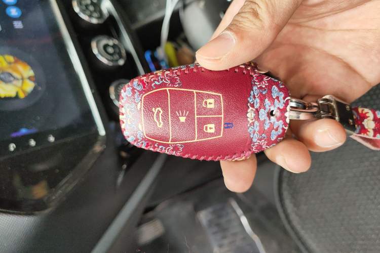 Used Soueast DX3 2016 1.5T CVT Prestige Edition Vehicle Key