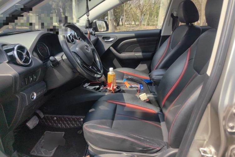 Used Soueast DX3 2016 1.5T CVT Prestige Edition Left Front Seat
