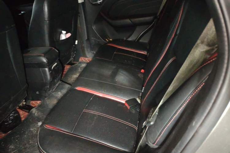 Used Soueast DX3 2016 1.5L Manual Luxury Edition Left Rear Seat