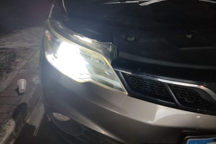 Used Soueast DX3 2016 1.5L Manual Flagship Version Right Front Headlight