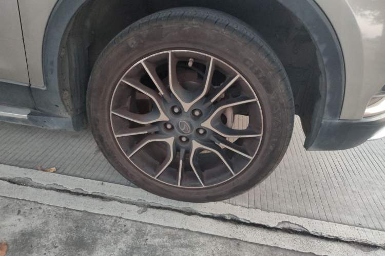 Used Soueast DX3 2016 1.5L Manual Flagship Version Right Front Wheel Hub