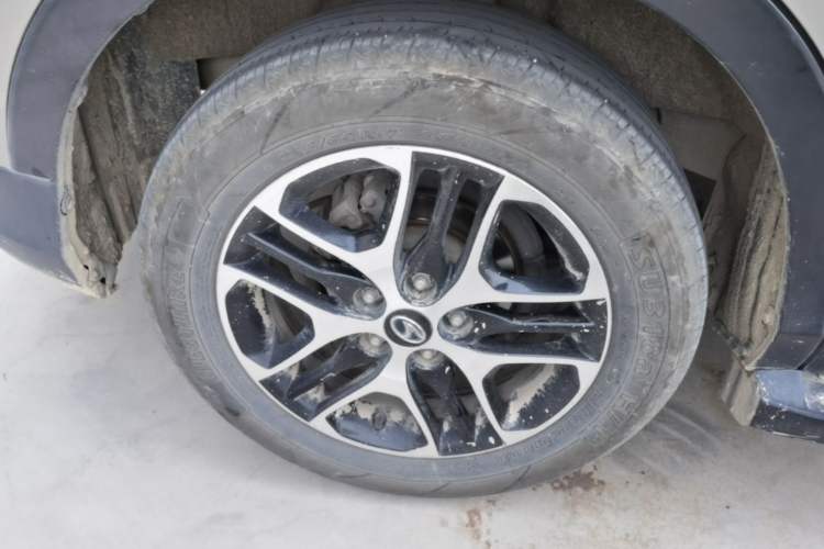 Used Soueast DX3 2016 1.5L Manual Luxury Edition Right Rear Wheel Hub