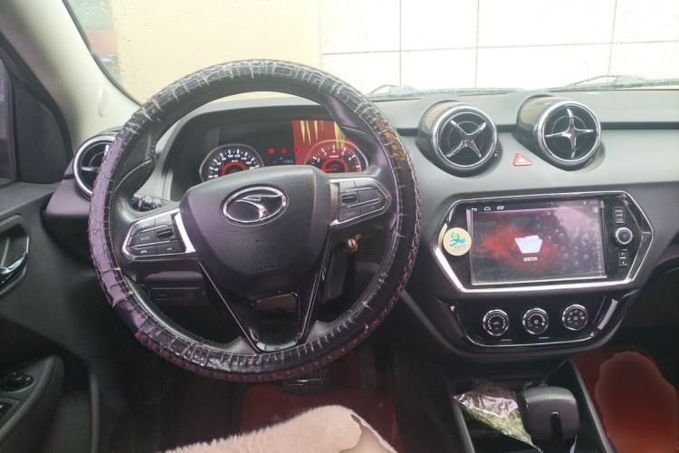 Used Soueast DX3 2016 1.5T CVT Flagship Model Steering Wheel