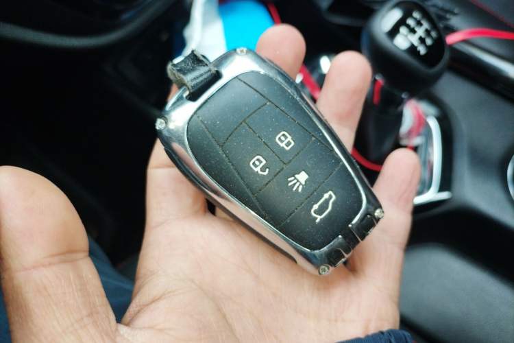 Used Soueast DX3 2016 1.5L Manual Luxury Edition Vehicle Key