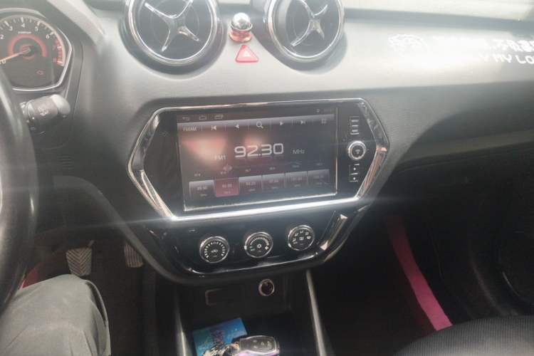 Used Soueast DX3 2016 1.5L Manual Flagship Version Audio And AC Panel