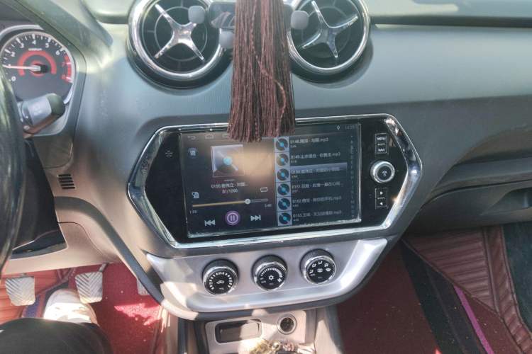 Used Soueast DX3 2016 1.5L Manual Luxury Edition
