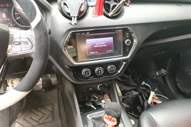 Used Soueast DX3 2016 1.5L Manual Luxury Edition Audio And AC Panel