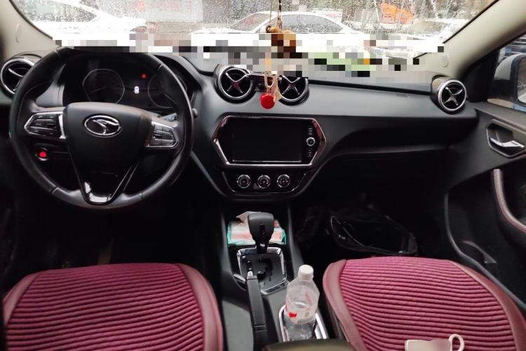 Used Soueast DX3 2016 1.5T CVT Flagship Model Center Console