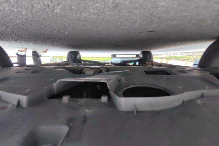 Used Soueast DX3 2016 1.5L Manual Luxury Model Chassis Rear