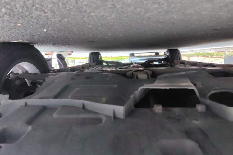 Used Soueast DX3 2016 1.5L Manual Luxury Model Chassis Rear Left