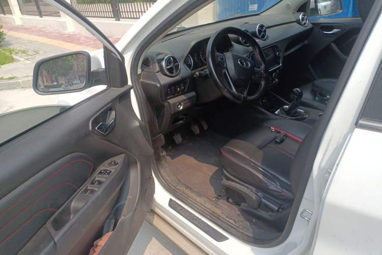 Used Soueast DX3 2016 1.5L Manual Luxury Edition Driver Seat