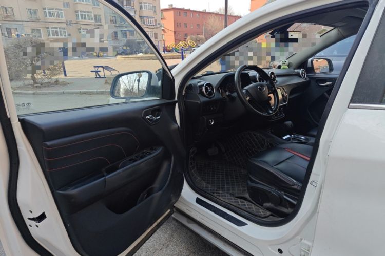 Used Soueast DX3 2016 1.5T CVT Luxury Model Driver Seat