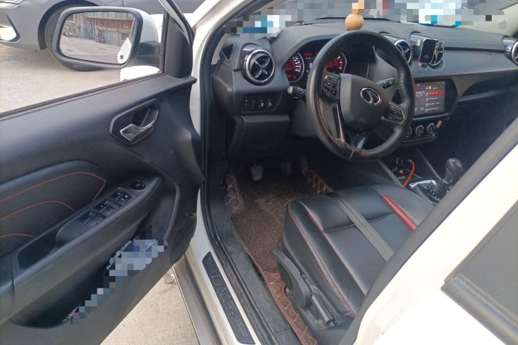 Used Soueast DX3 2016 1.5L Manual Luxury Model Driver Seat