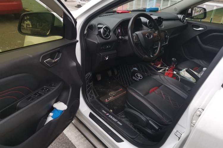 Used Soueast DX3 2016 1.5L Manual Luxury Edition Driver Seat