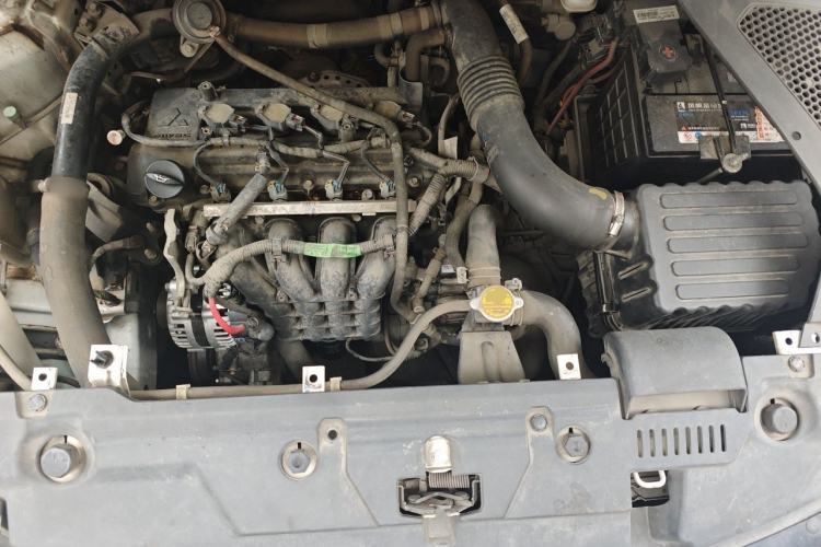 Used Soueast DX3 2016 1.5T CVT Prestige Edition Engine Bay