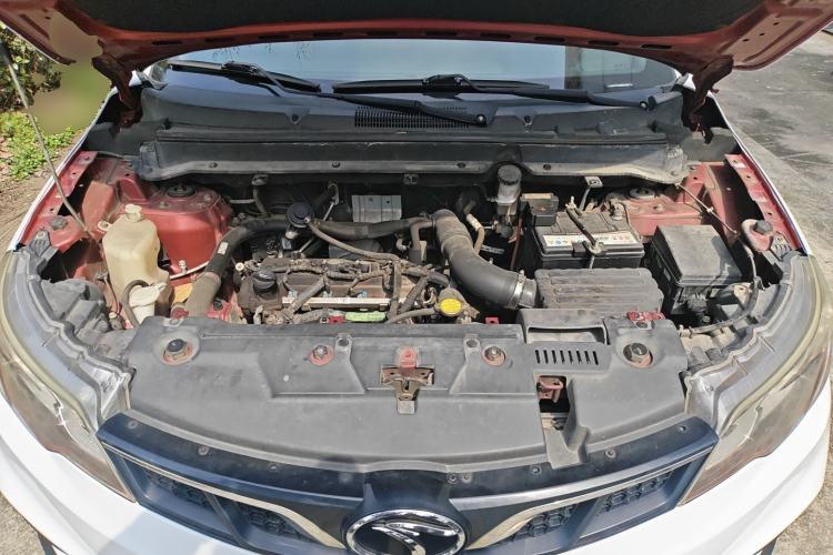 Used Soueast DX3 2016 1.5T CVT Prestige Edition Engine Bay