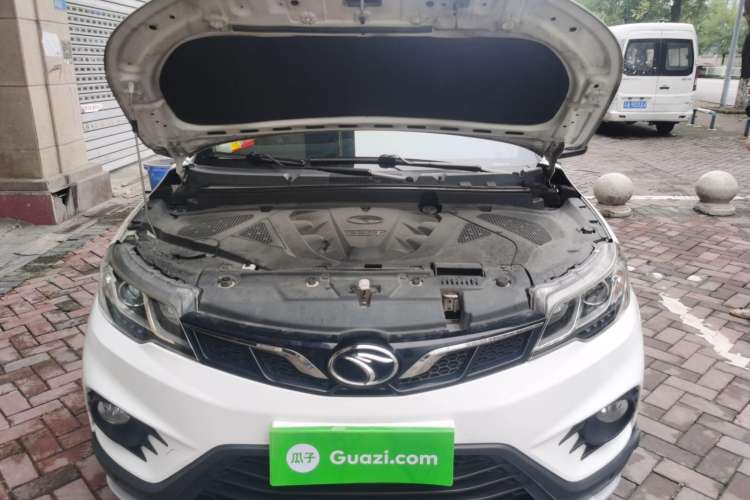 Used Soueast DX3 2016 1.5T CVT Flagship Model Engine Bay