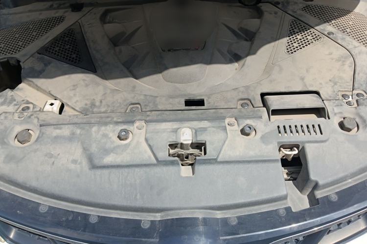 Used Soueast DX3 2016 1.5T CVT Prestige Edition Engine Bay