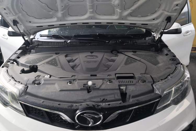 Used Soueast DX3 2016 1.5L Manual Flagship Version Engine Bay