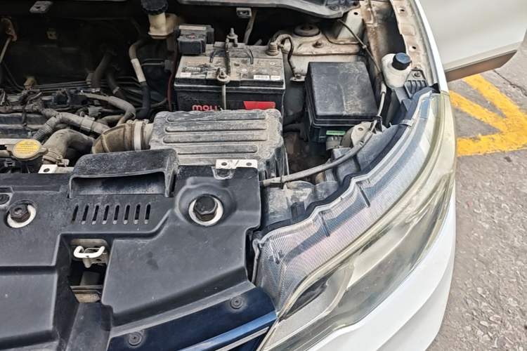 Used Soueast DX3 2016 1.5L Manual Luxury Edition Engine Bay Left