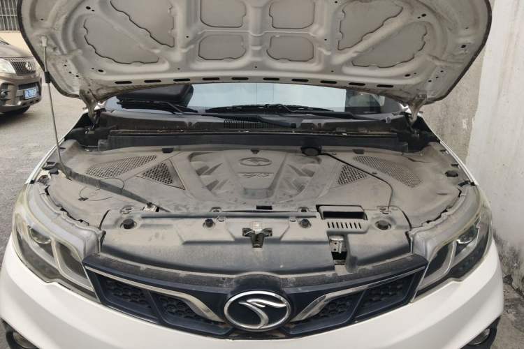 Used Soueast DX3 2016 1.5L Manual Luxury Model Engine Bay