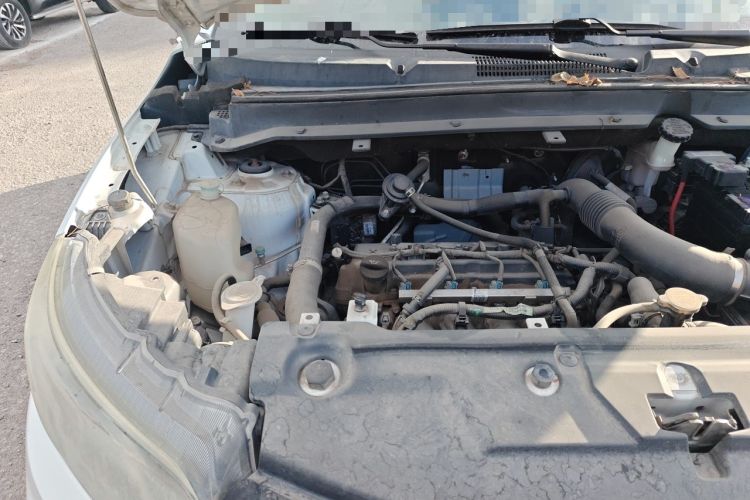 Used Soueast DX3 2016 1.5T CVT Prestige Edition Engine Bay Right