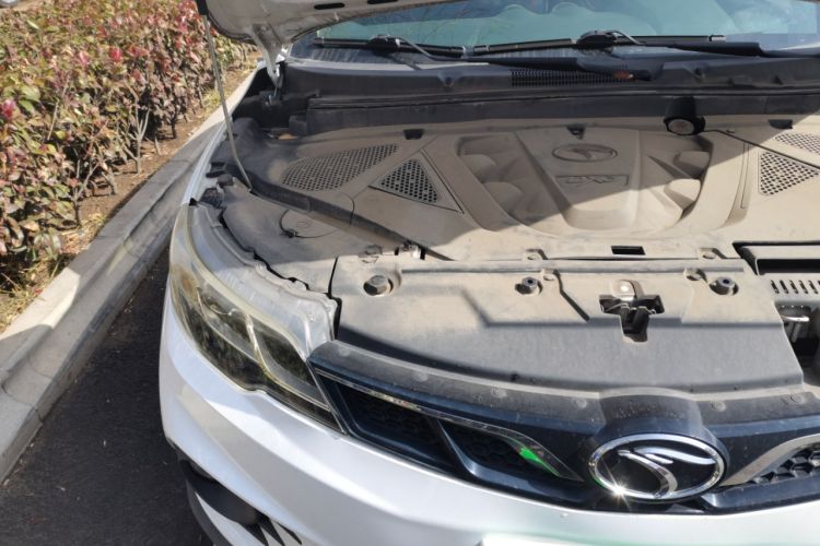 Used Soueast DX3 2016 1.5L Manual Luxury Model Engine Bay Right