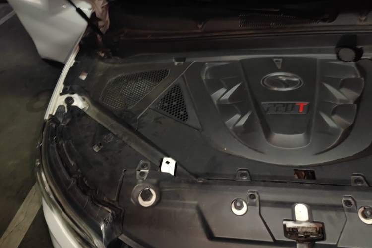 Used Soueast DX3 2016 1.5T CVT Prestige Edition Engine Bay Right