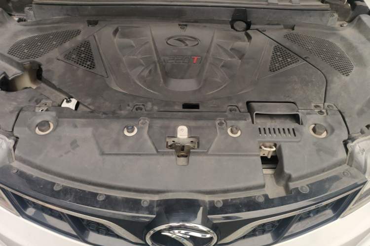 Used Soueast DX3 2016 1.5T CVT Prestige Edition Engine Bay