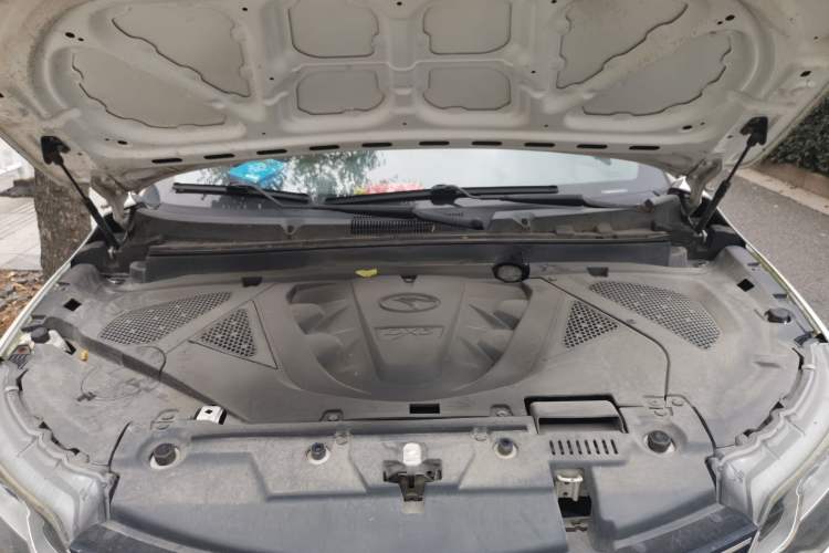 Used Soueast DX3 2016 1.5L Manual Luxury Edition Engine Bay