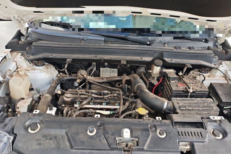 Used Soueast DX3 2016 1.5T SRG CVT Flagship Edition Engine Bay