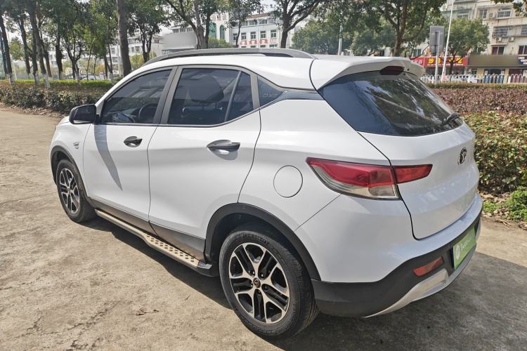 Used Soueast DX3 2016 1.5T CVT Prestige Edition Exterior 2