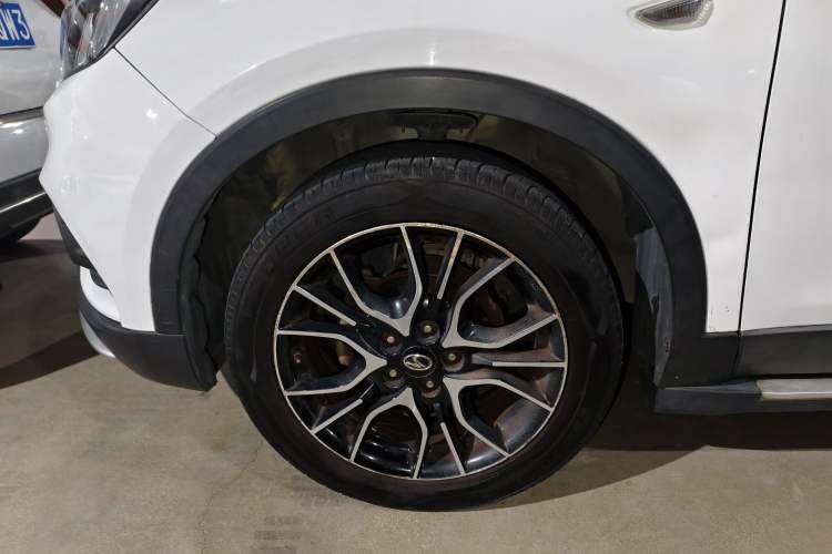 Used Soueast DX3 2016 1.5T CVT Prestige Edition Exterior 3