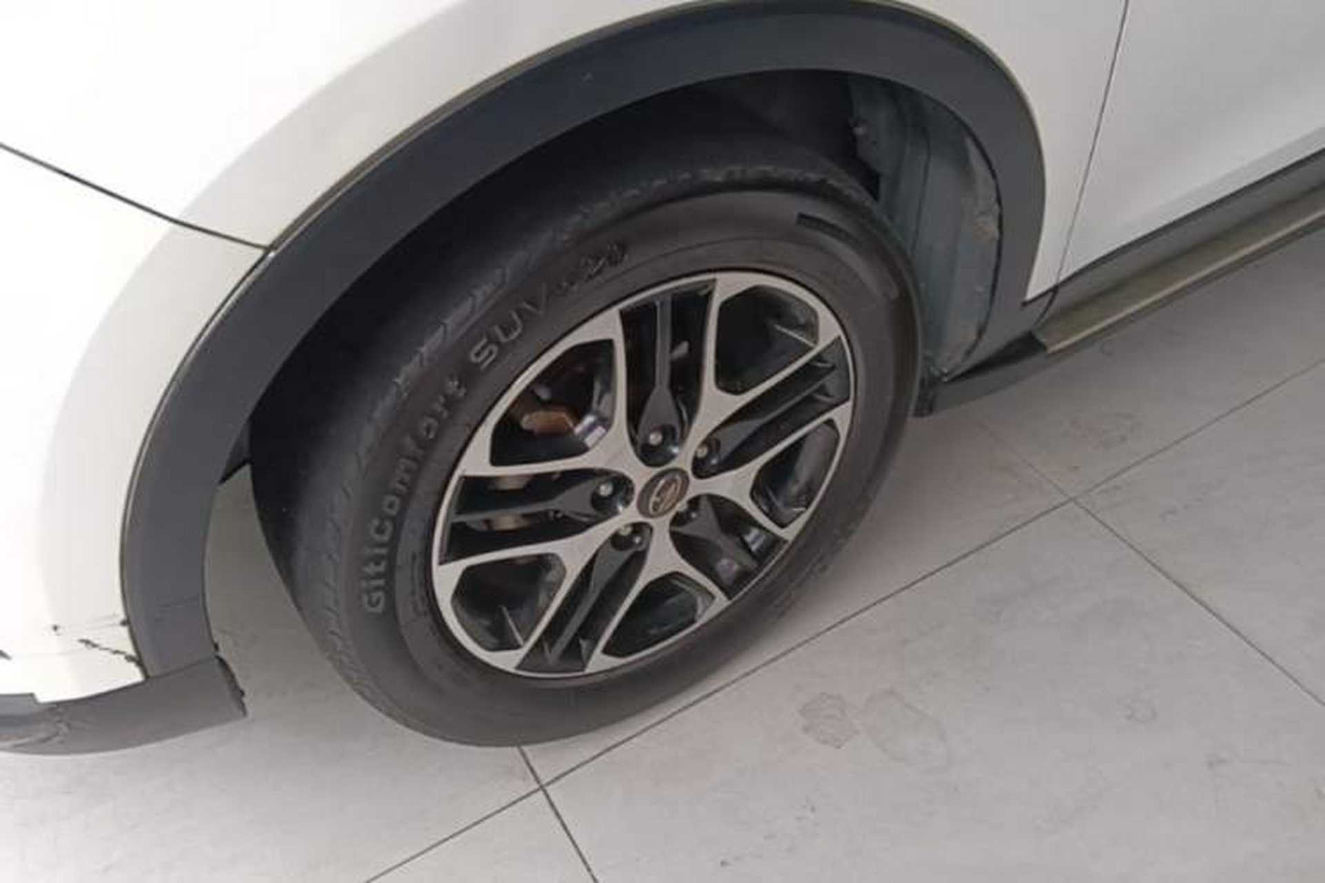 Used Soueast DX3 2016 1.5T CVT Luxury Model Exterior 4