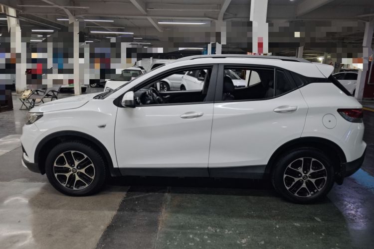 Used Soueast DX3 2016 1.5T CVT Luxury Model Exterior 5