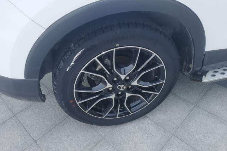 Used Soueast DX3 2016 1.5L Manual Flagship Version Exterior 5