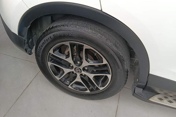 Used Soueast DX3 2016 1.5T CVT Luxury Model Exterior 5