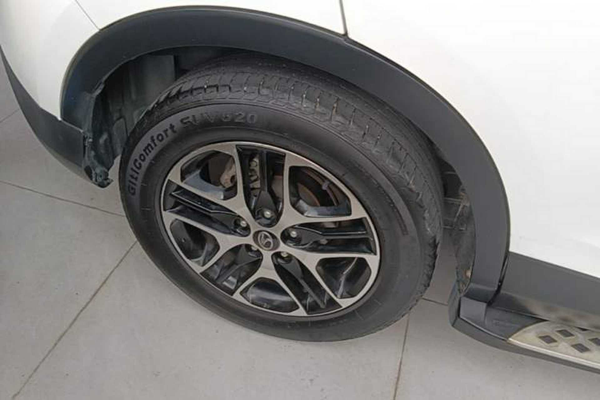 Used Soueast DX3 2016 1.5T CVT Luxury Model Exterior 5