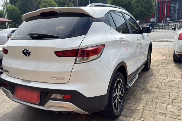 Used Soueast DX3 2016 1.5L Manual Luxury Model Exterior 6