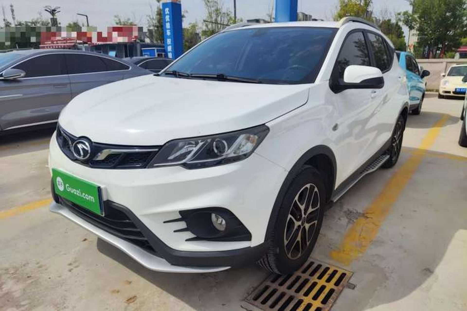 Used Soueast DX3 2016 1.5T CVT Luxury Model Front Left 45 Deg