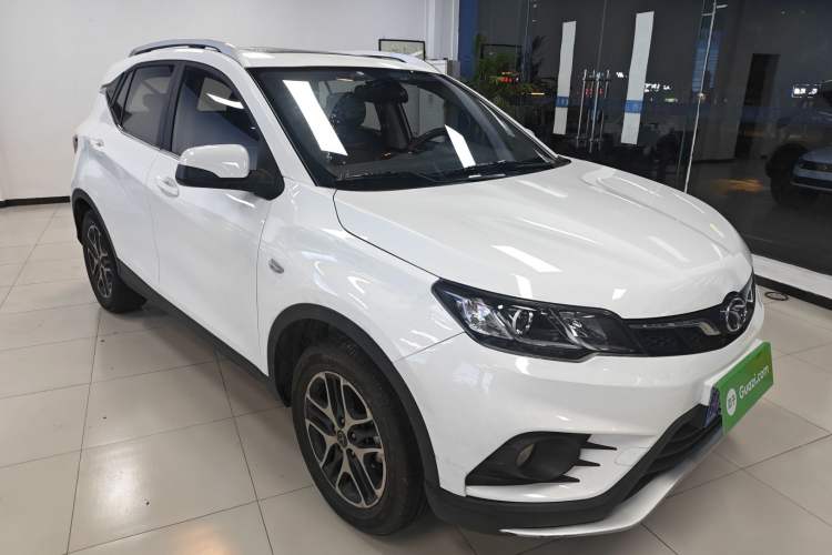 Used Soueast DX3 2016 1.5T CVT Prestige Edition Front Right 45 Deg