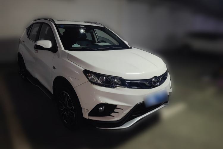 Used Soueast DX3 2016 1.5T CVT Prestige Edition Front Right 45 Deg