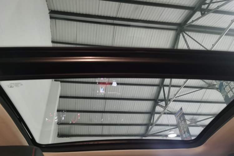 Used Soueast DX3 2016 1.5L Manual Flagship Version Headliner