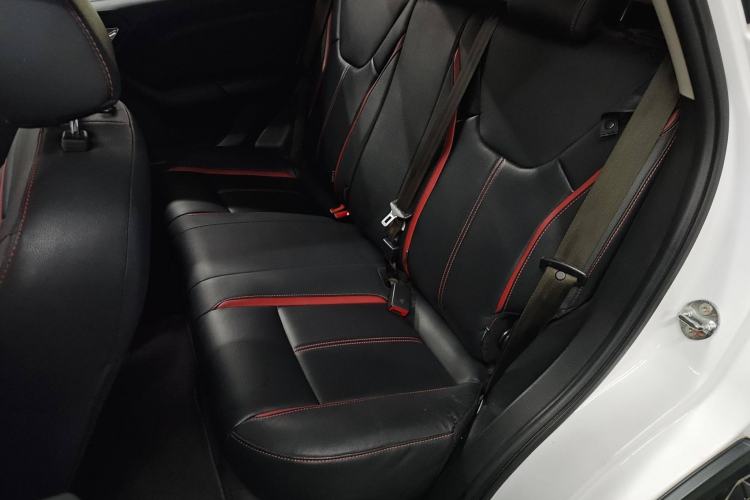 Used Soueast DX3 2016 1.5T CVT Luxury Model Interior 1