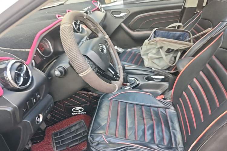 Used Soueast DX3 2016 1.5L Manual Luxury Edition Left Front Seat
