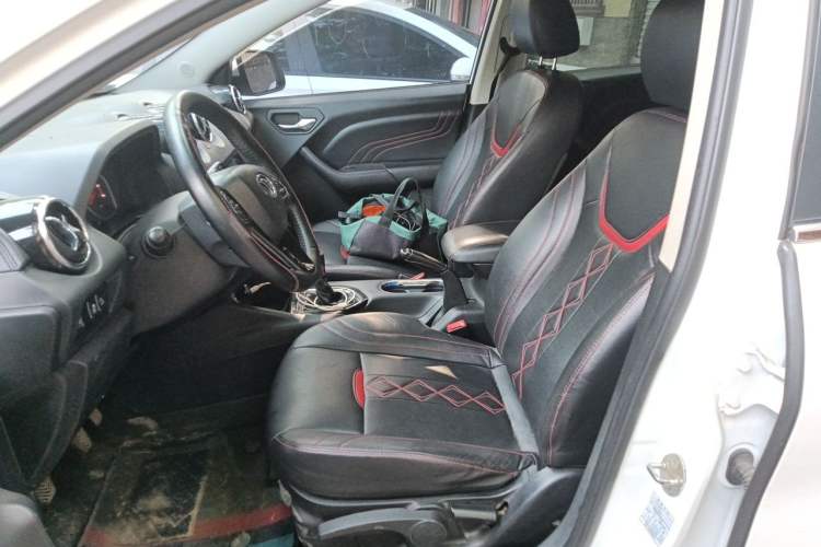 Used Soueast DX3 2016 1.5L Manual Luxury Model Left Front Seat