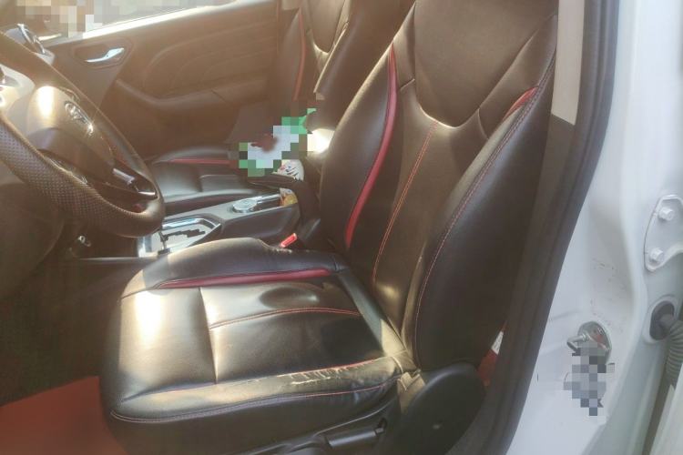Used Soueast DX3 2016 1.5T CVT Luxury Model Left Front Seat