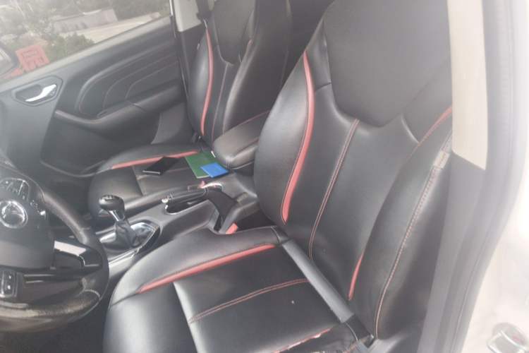 Used Soueast DX3 2016 1.5L Manual Flagship Version Left Front Seat