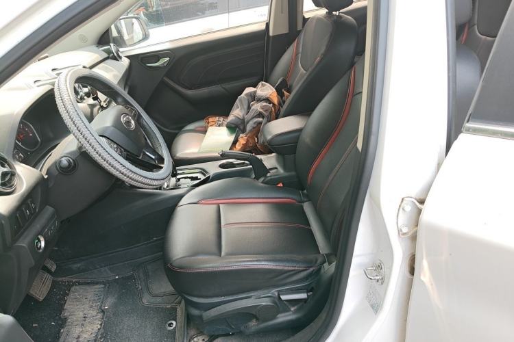 Used Soueast DX3 2016 1.5T CVT Prestige Edition Left Front Seat