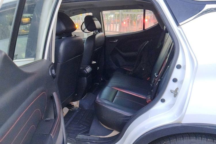 Used Soueast DX3 2016 1.5L Manual Luxury Edition Left Rear Seat